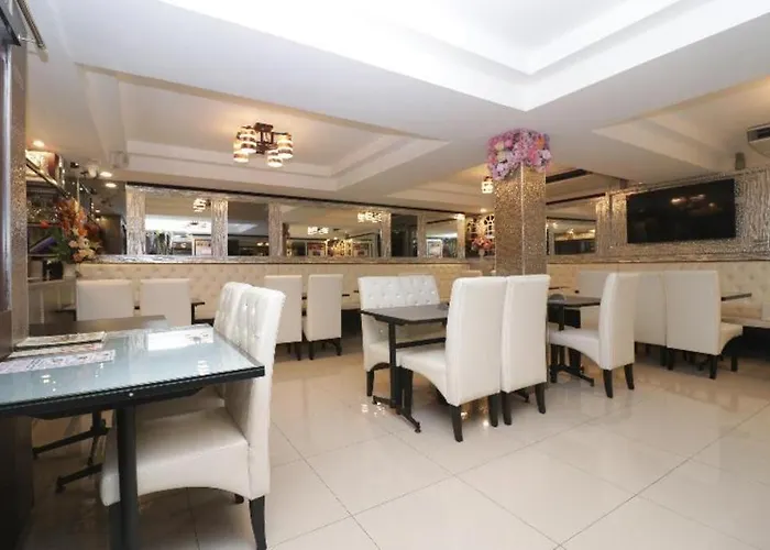 Hotel Oyo 253 Kk 11 Boutique 2*